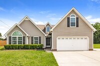 Building Photo - 4256 Birch Dr