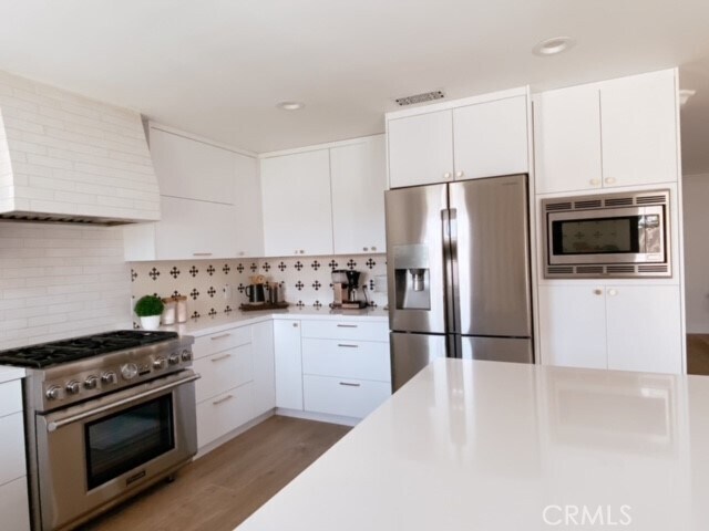 Building Photo - 25671 Padua Dr