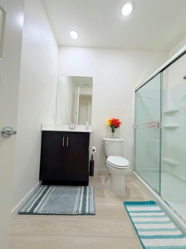 Building Photo - 5396 High Vly Ln