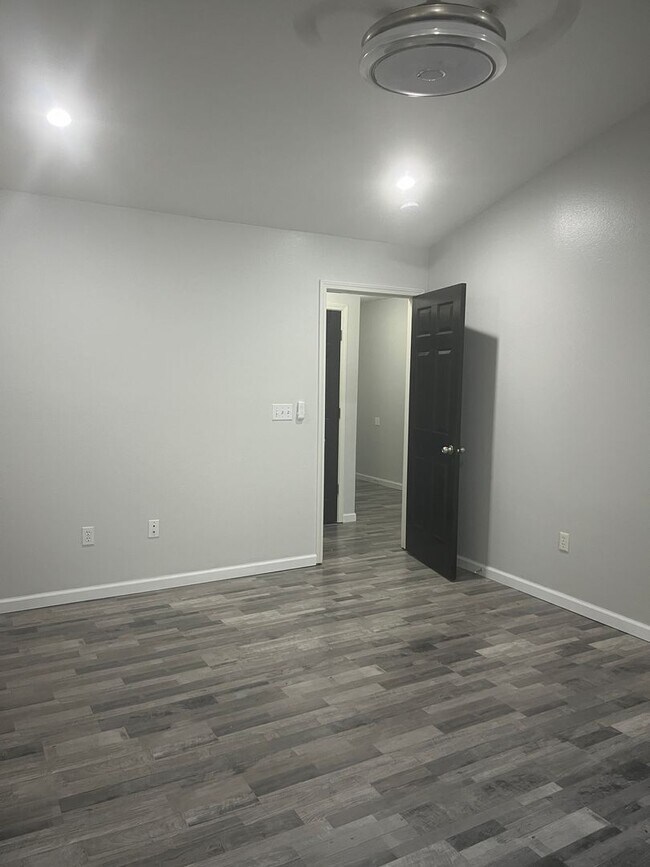 Building Photo - Inside Photos Coming Soon!!