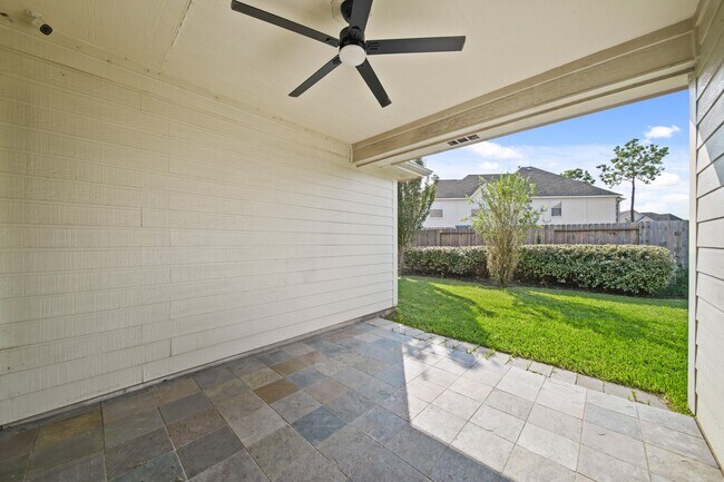 Building Photo - 1915 Stable Stone Ln