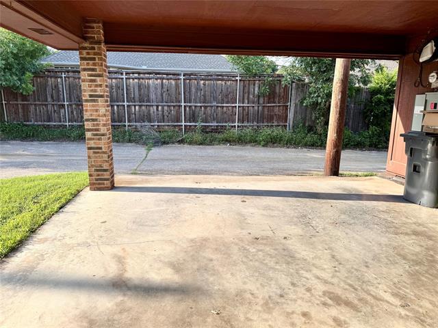Building Photo - 4621 Sausalito Dr