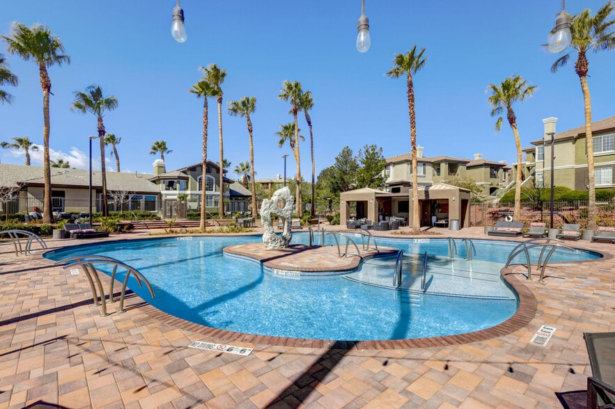 Building Photo - Madera