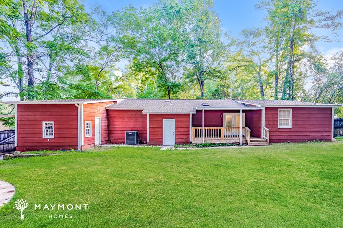 Building Photo - 912 Burnt Pine Dr