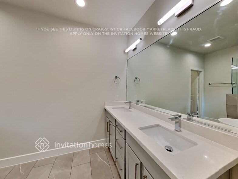 Building Photo - 6309 Paddington Bnd Dr