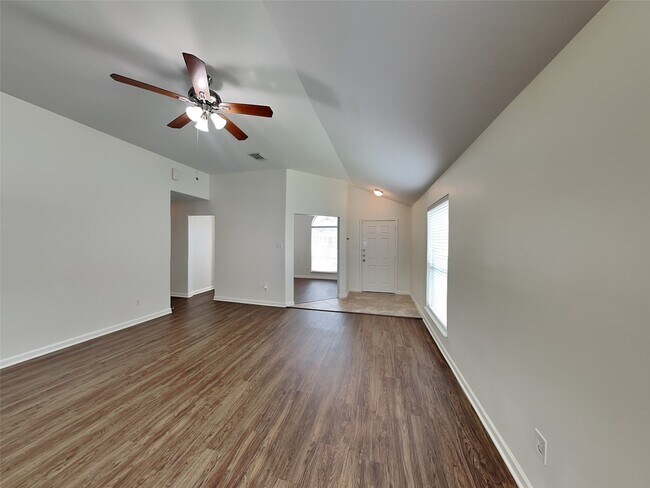 Building Photo - 15831 Aldridge Creek Ct