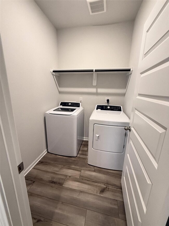 Building Photo - 8461 Sweet Cherry Ln