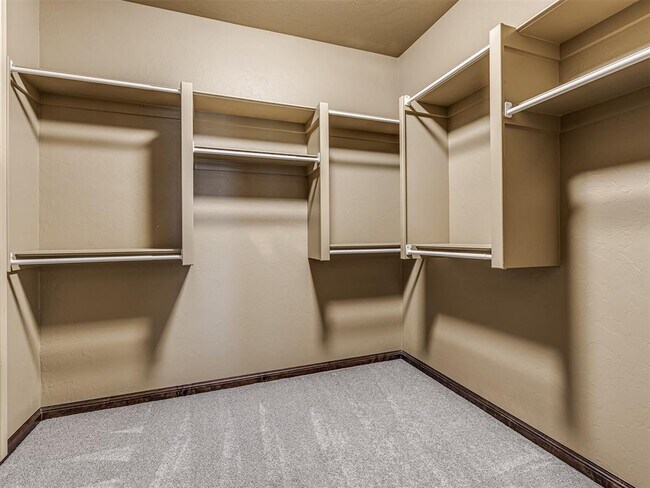 Building Photo - 16208 Muirfield Pl