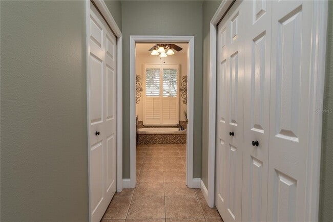Building Photo - 3829 Spruce Pine Dr