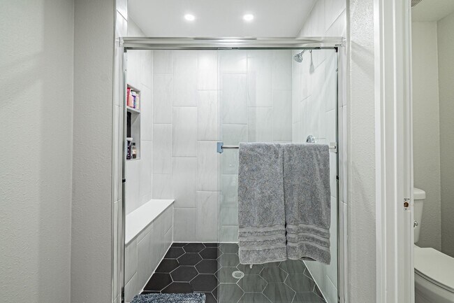 Building Photo - 3BD, 2.5BA Arapahoe Lake Park Townhome Nea...