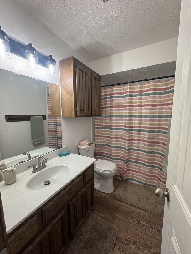 Building Photo - 1209 N Ironwood Pl