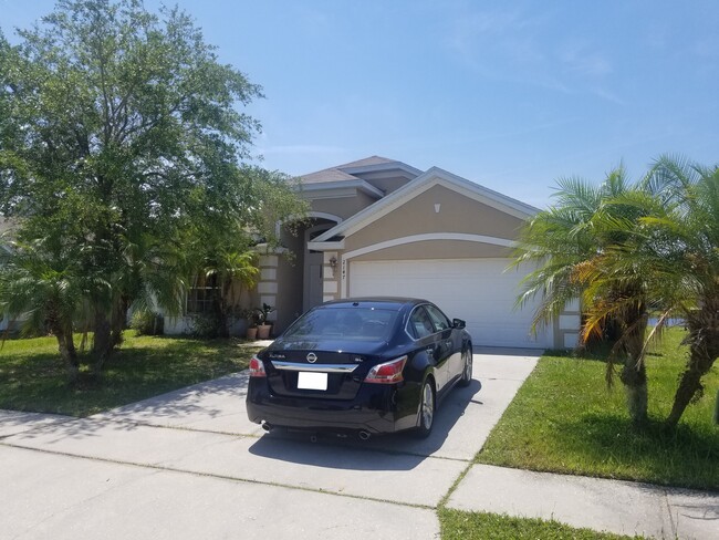 Primary Photo - 2147 Blackstone Landing Dr