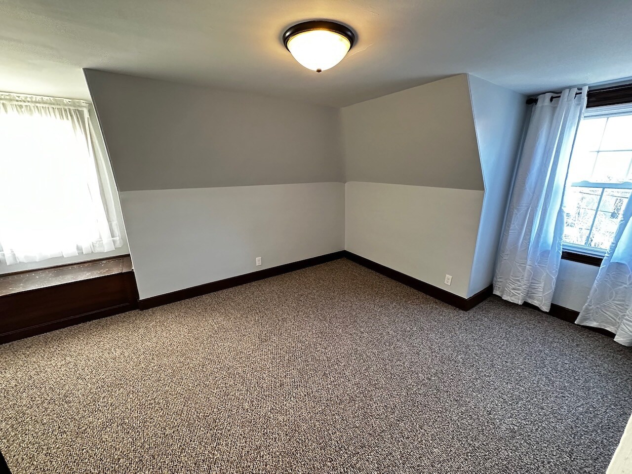 Building Photo - 53 Hopedale