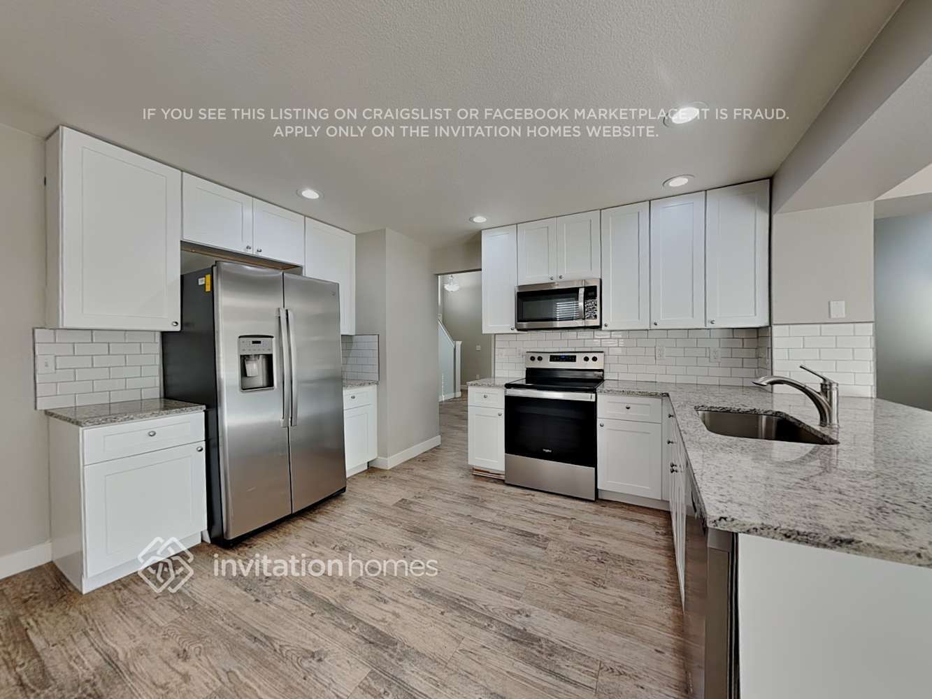 Building Photo - 8332 Meadowcrest Dr