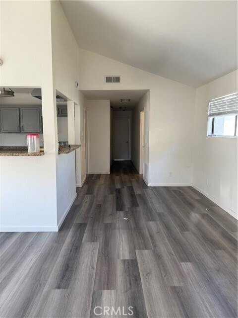 Building Photo - 2103 Harriman Ln