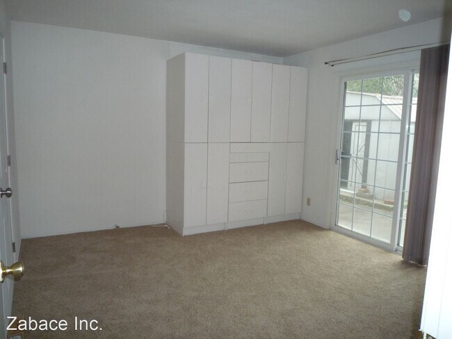 Building Photo - 6 br, 3 bath House - 702 Anderson Road - M...