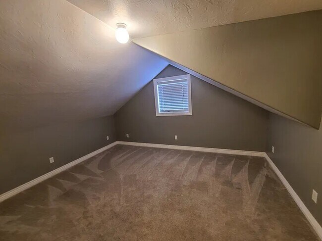 Building Photo - 3425 Owen St