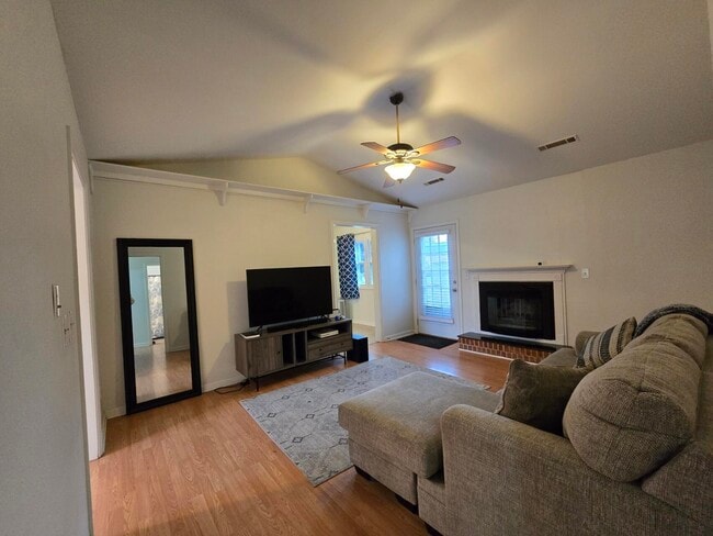 Building Photo - 5945 Lost Creek Dr