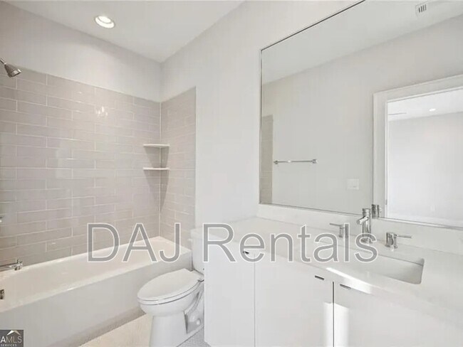 Building Photo - 2528 Appleden Pl