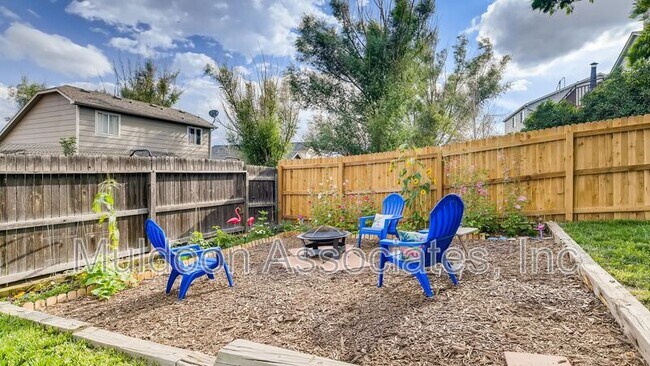 Building Photo - 4844 Little London Dr