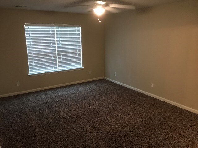 Building Photo - 83 Yellow Jasmine Ct