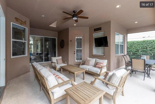 Building Photo - 1084 Shadowmoss Cir