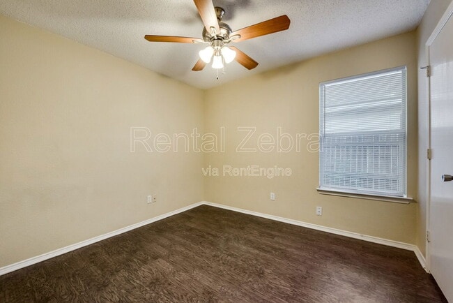 Building Photo - 10536 Towerwood Dr