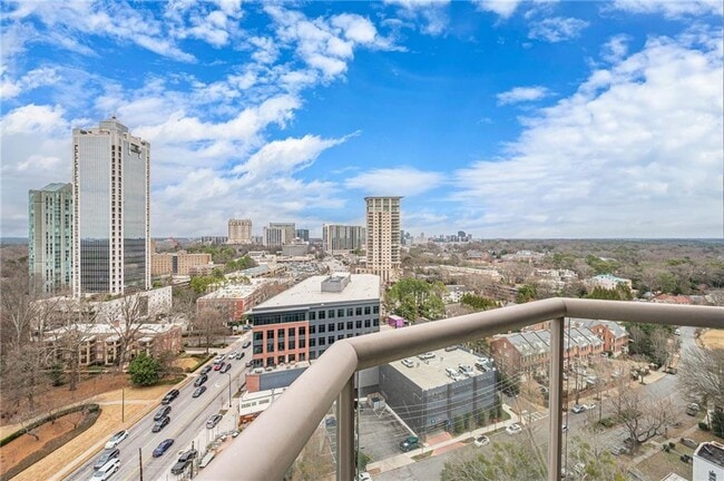 Building Photo - 2795 Peachtree Rd NE