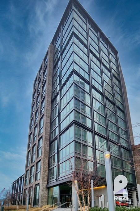 Building Photo - 2401 3rd Ave