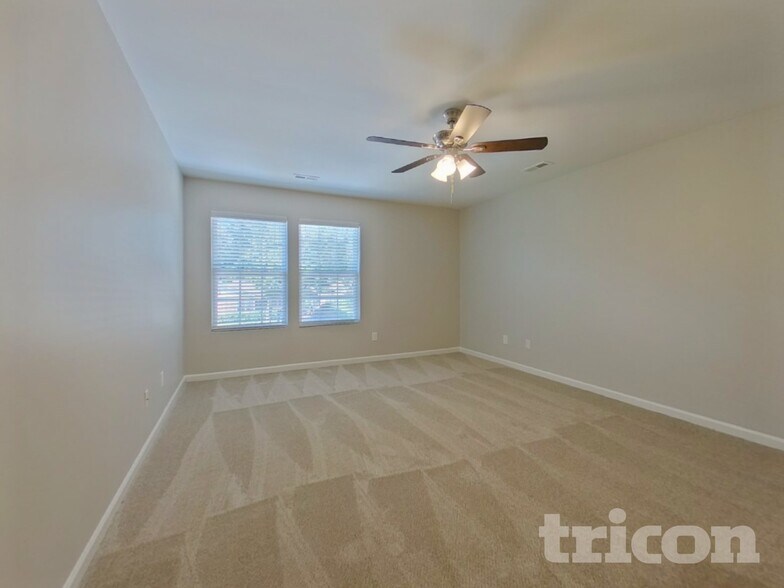 Building Photo - 937 Marietta St