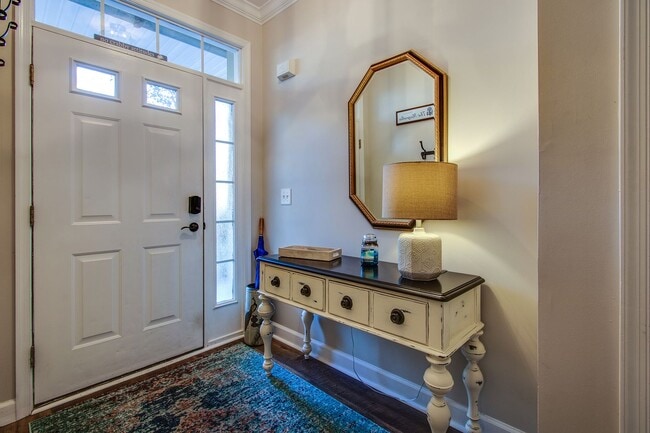 Building Photo - FURNISHED CONDO - LEWES