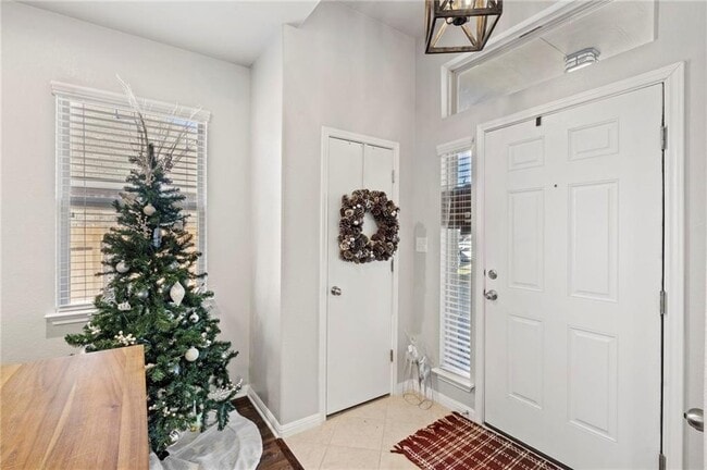 Building Photo - 504 Cinnamon Teal Ln