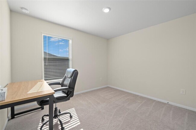 Building Photo - 16314 Dutton Clover Dr
