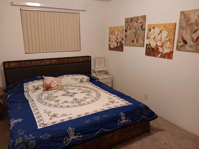 Building Photo - 34 Kathy Dr