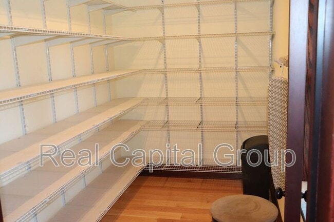 Building Photo - 91 Berkshire Blvd