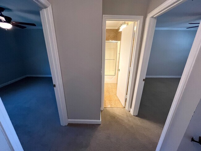 Building Photo - 2350 Bay Meadows Ct