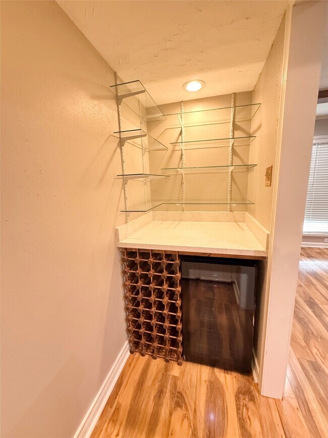 Building Photo - 5231 Alamosa Ln