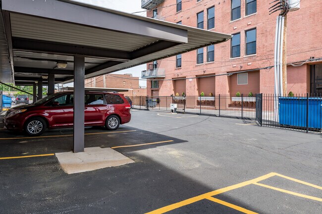 Building Photo - 4901 Washington Blvd