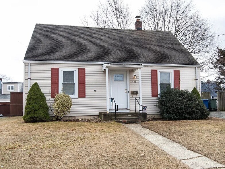 Building Photo - 435 Ruth St