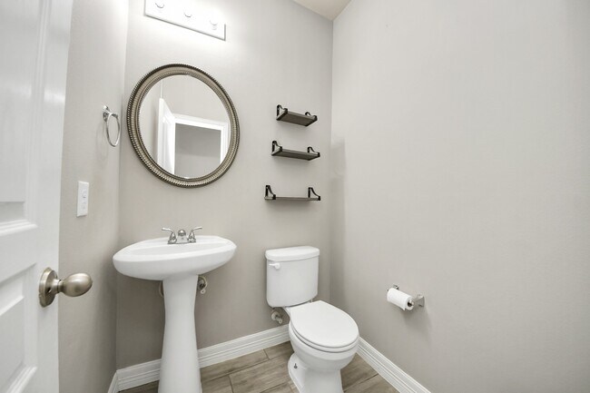 Building Photo - 7515 Morgan Ranch Tr