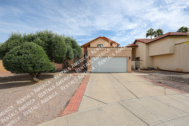 Building Photo - 967 E Rockwell Dr