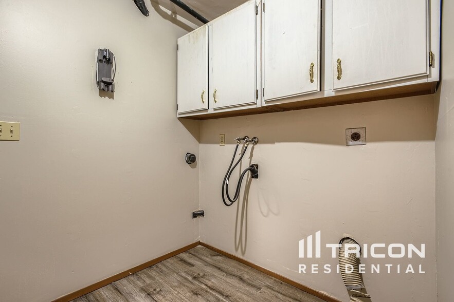 Building Photo - 515 SW 328th Ct