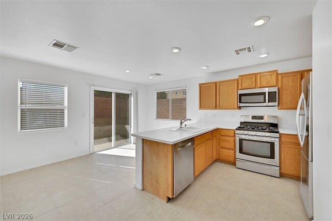 Building Photo - 9986 Erie Stream Way