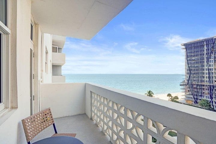 Building Photo - 4250 Galt Ocean Dr