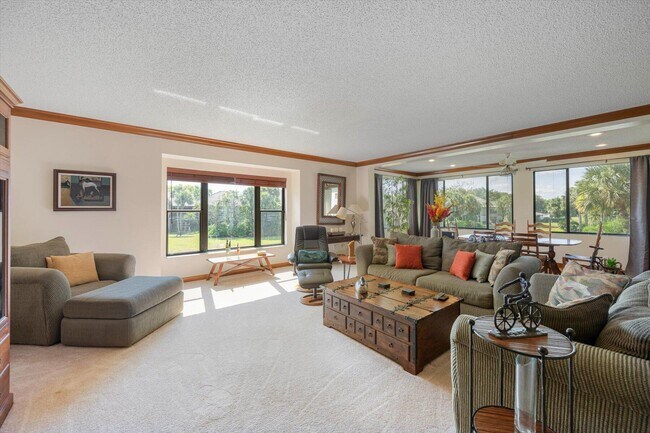 Building Photo - 13244 Polo Club Rd