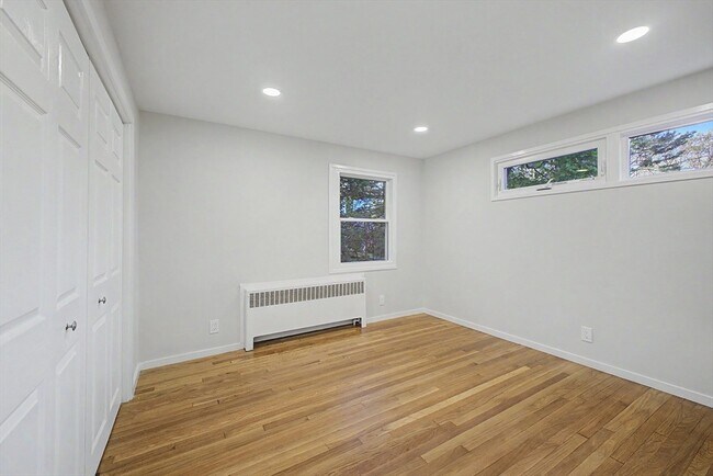 Building Photo - 36 Harmony Hill