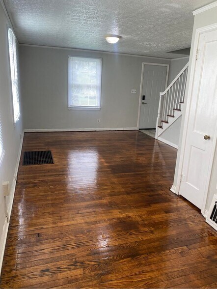 Building Photo - 1500-1506 Perdue Street