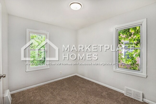 Building Photo - 7647 Fielding St
