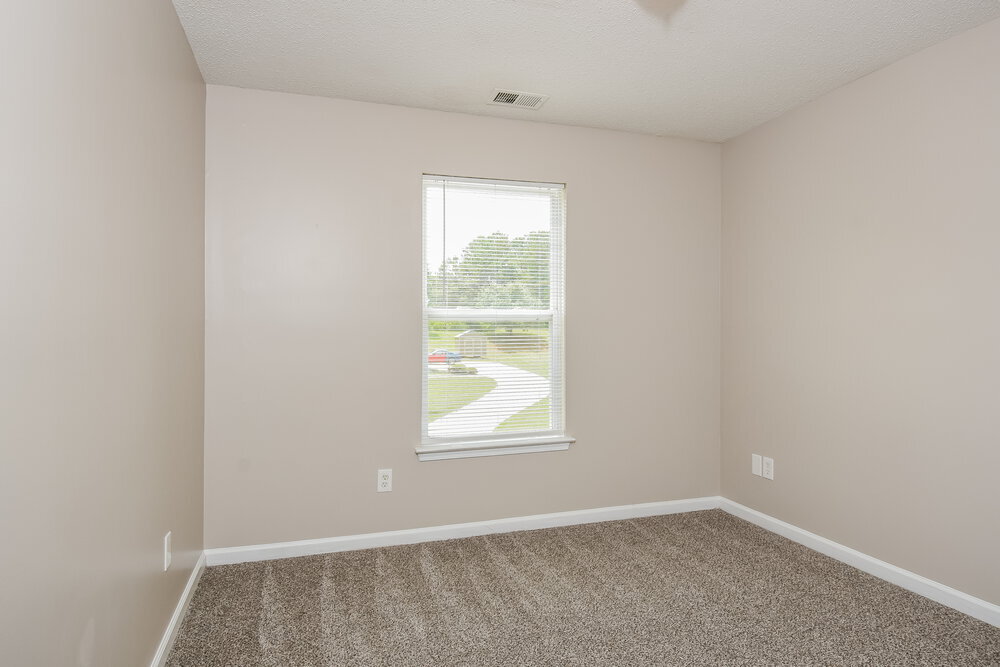 Building Photo - 61 Lazy Water Dr