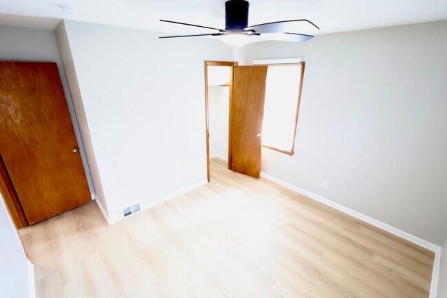 Building Photo - 2076 Congo St